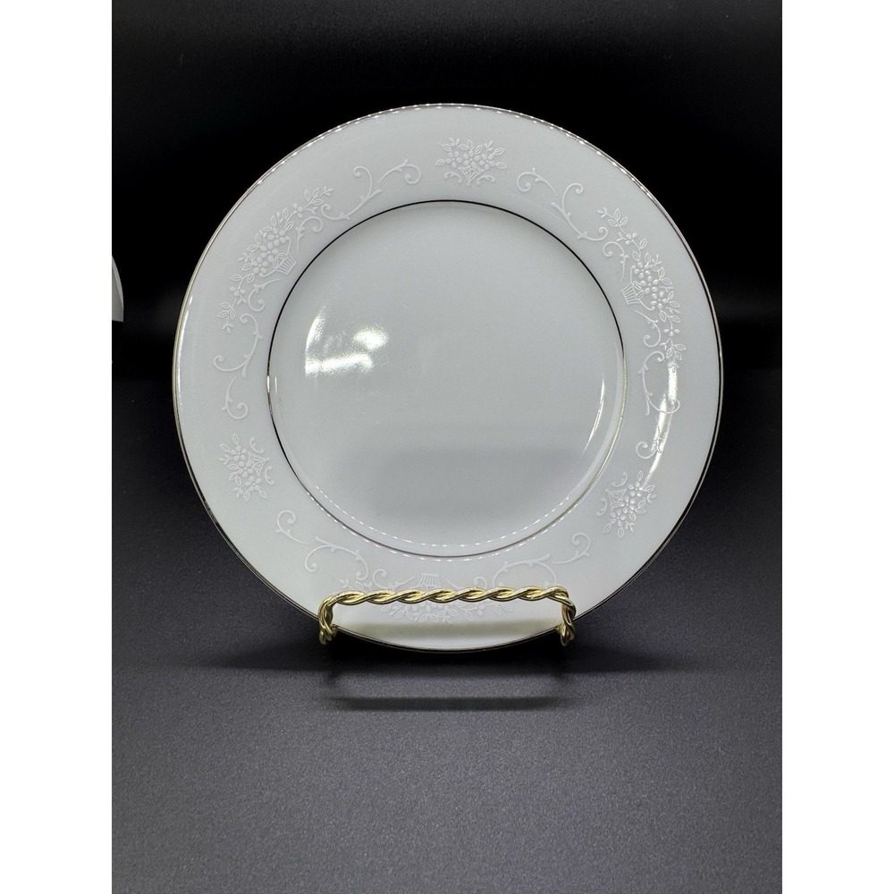 Vintage Noritake‎ Whitehall 6115 Platinum Trim Bread Dessert Plate